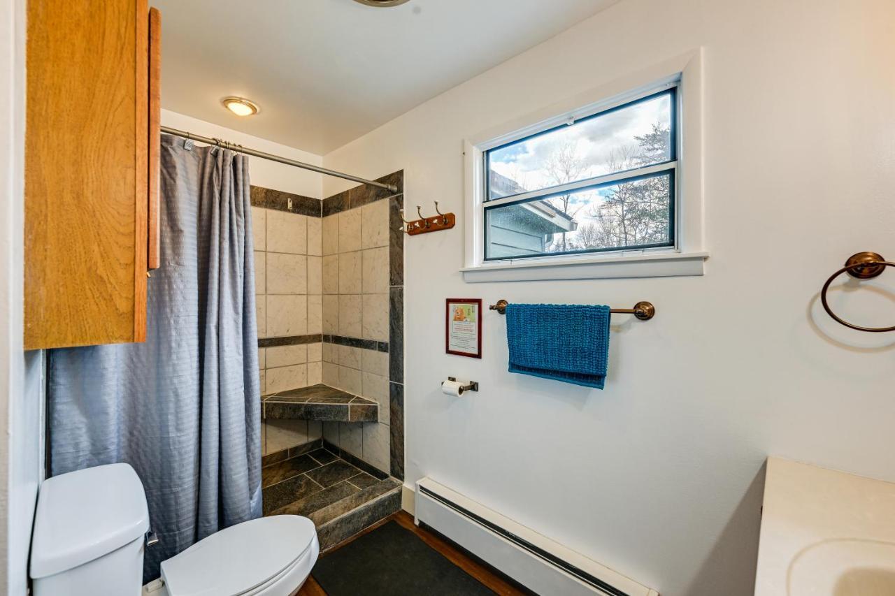 Holiday home Vacation With Private Hot Tub Whittier