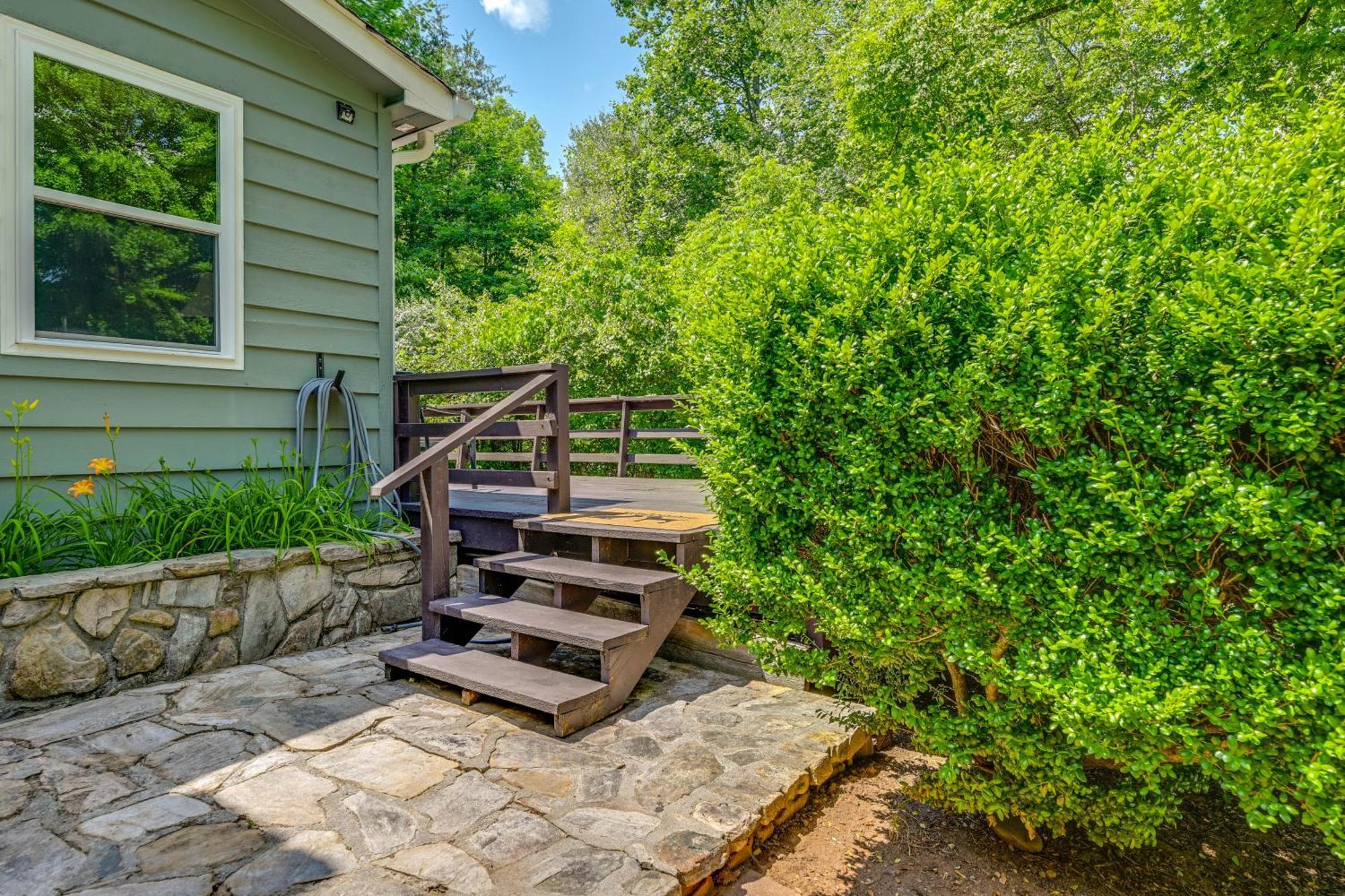 Vacation With Private Hot Tub * Whittier